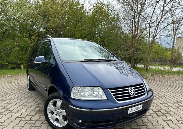 Volkswagen Sharan cena 19999 przebieg: 325000, rok produkcji 2005 z Szydłowiec małe 172